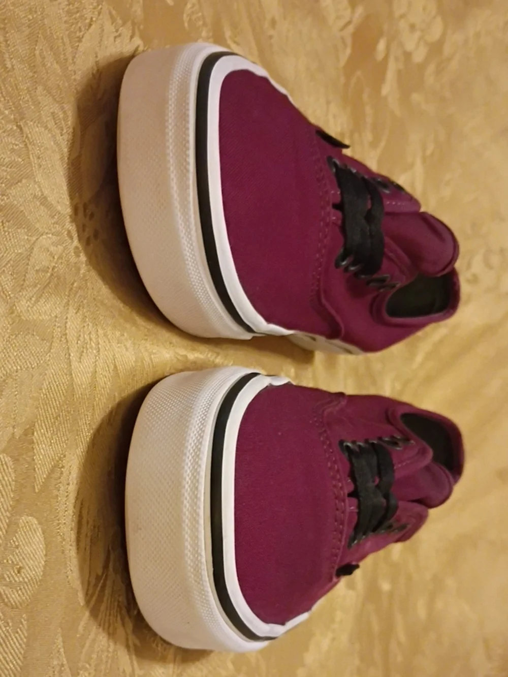 VANS  Plum Canvas Low-Top Sneakers Men's 7.5 Women's 9.0